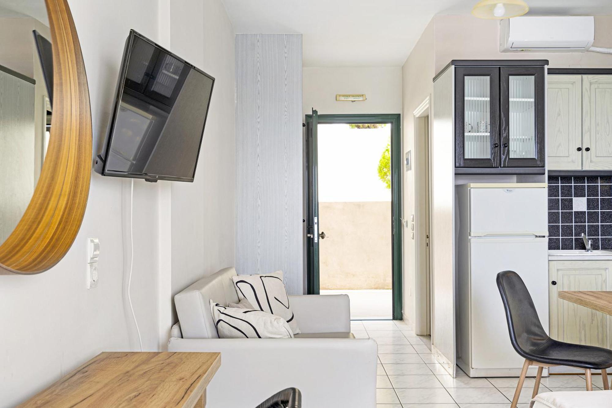 Sunset Premium Studio B Айос-Нікітас Номер фото